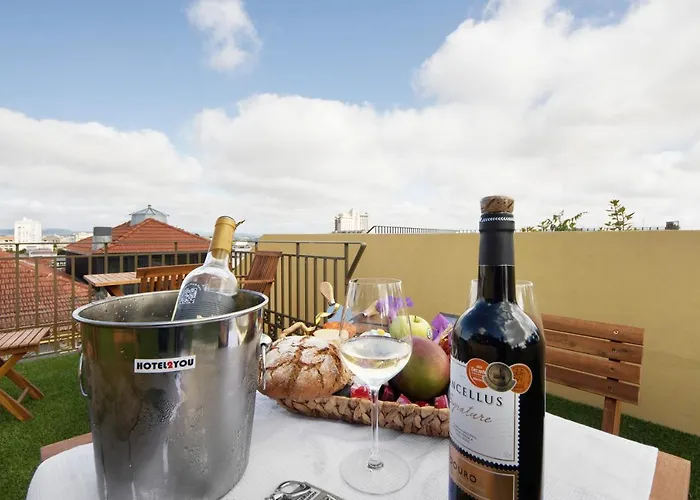 Village 2 ホテル ポルト