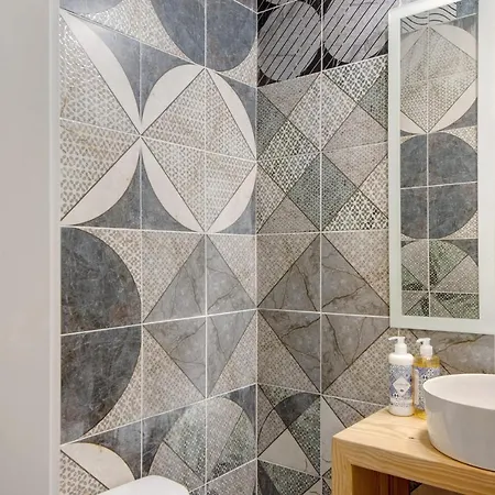 Village 2 酒店 波尔图